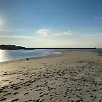 Chaleureux Entre Terre Et A Avec Wifi Et Animaux Admis - Fr-1-306-1080 Vakantiehuis *